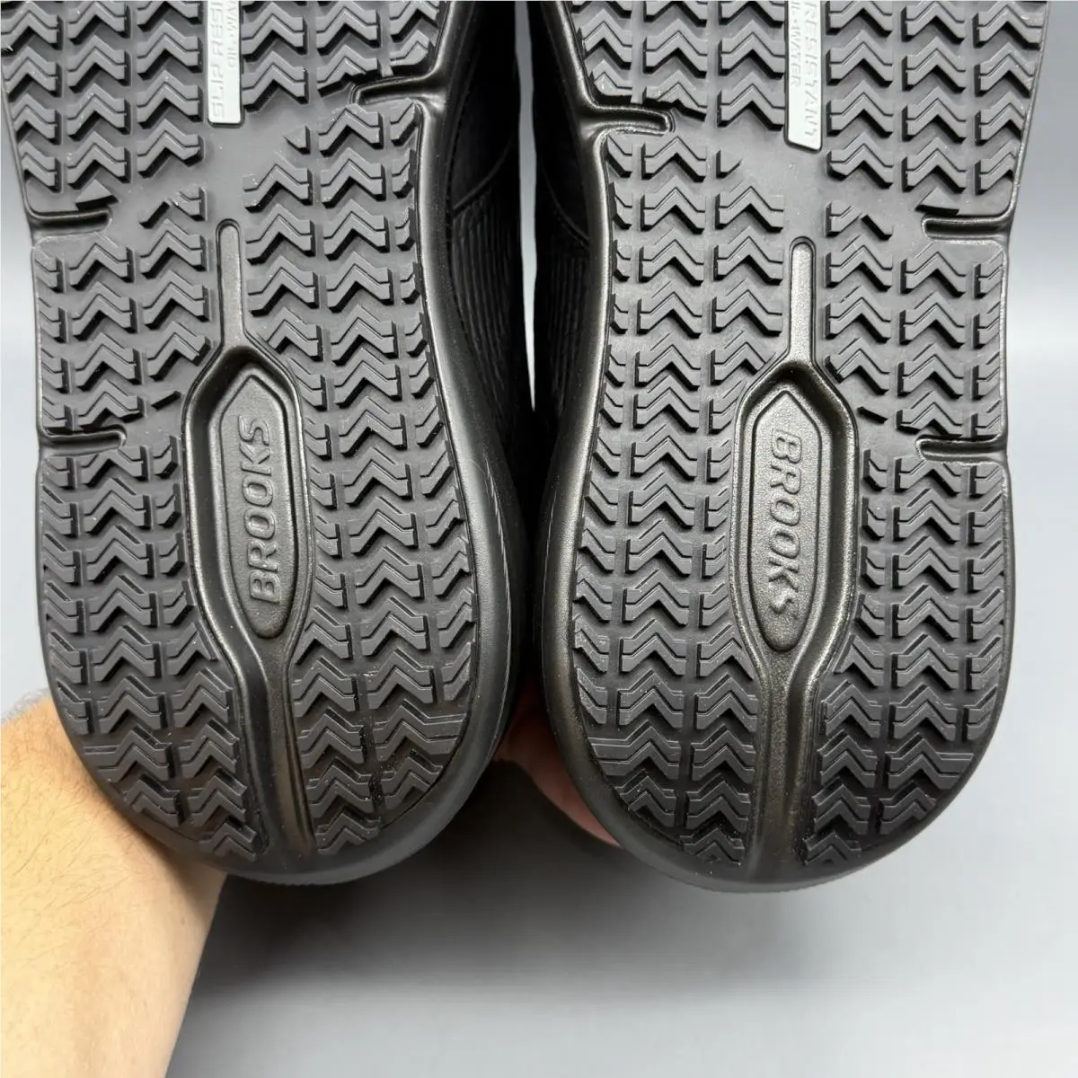 Brooks shoes - Brooks Ghost Max Slip Resistant - 1104951D072 - Black (UPC: 0195394891324) 8