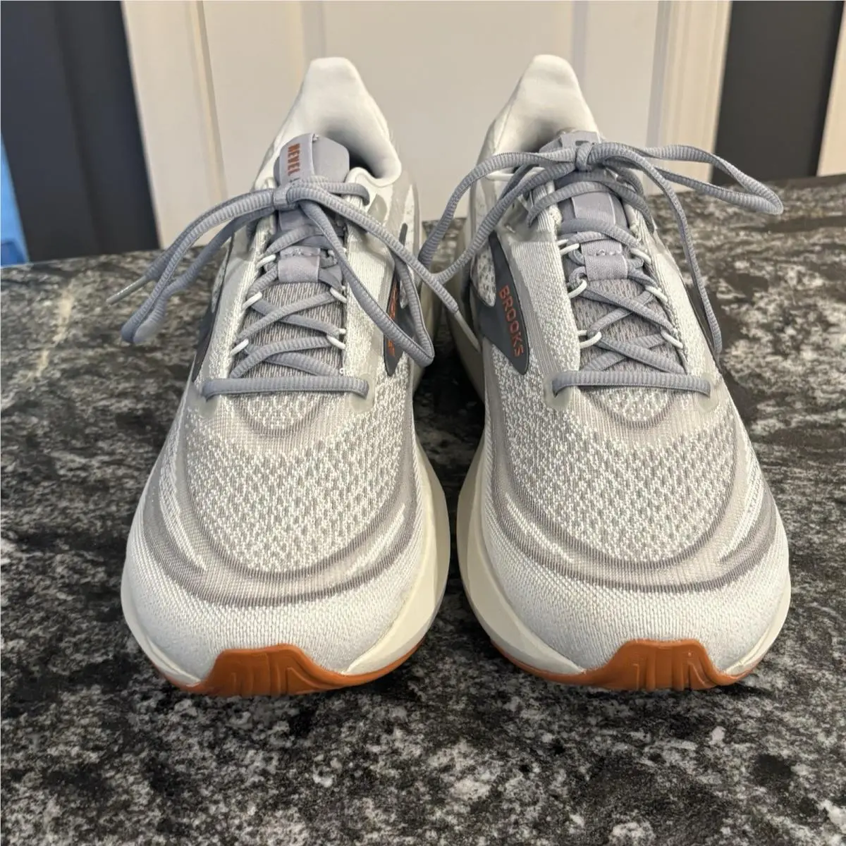 Brooks shoes - Brooks Revel - Revel - 110499 2E 092 - Gray 5