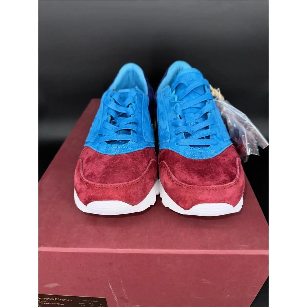Brooks shoes - Chariot Merlot - Chariot Merlot - 1101781D464 - Multicolor (UPC: 762052749336) 0