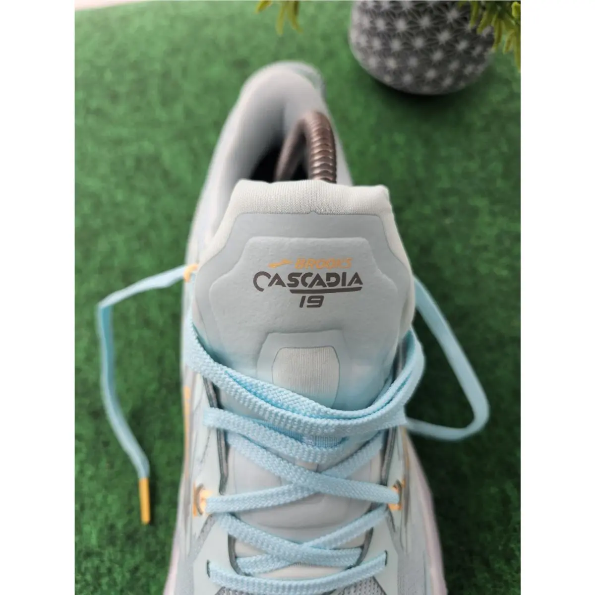 Brooks shoes - Brooks Cascadia 19 - Cascadia - 120446-1B-437 - Clearwater/Primer Grey/Apricot 10