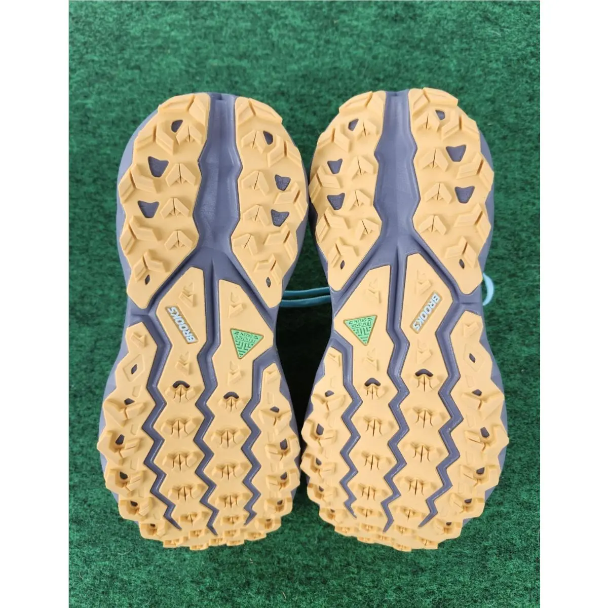 Brooks shoes - Brooks Cascadia 19 - Cascadia - 120446-1B-437 - Clearwater/Primer Grey/Apricot 4