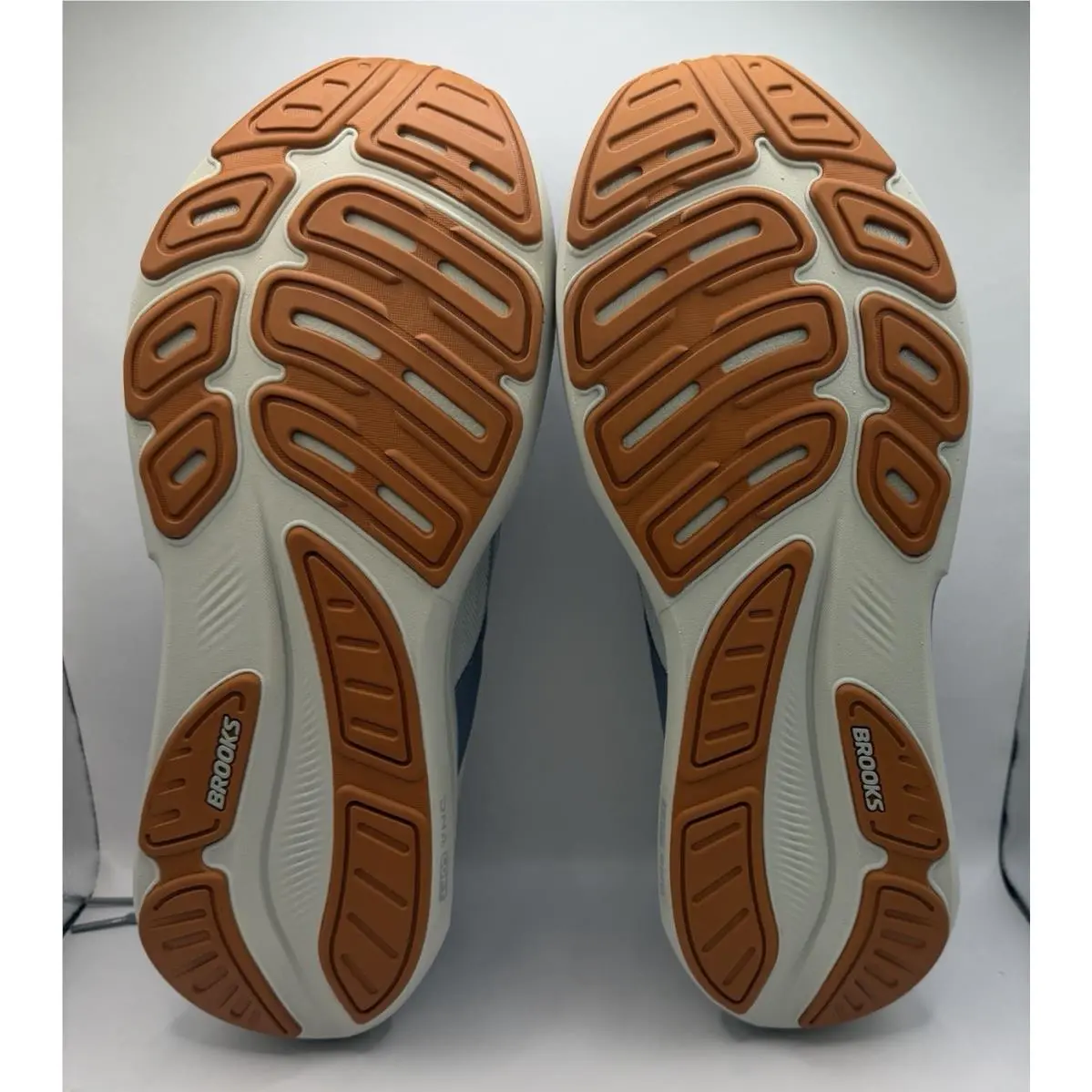 Brooks shoes - Brooks Revel - Revel - Gray 6
