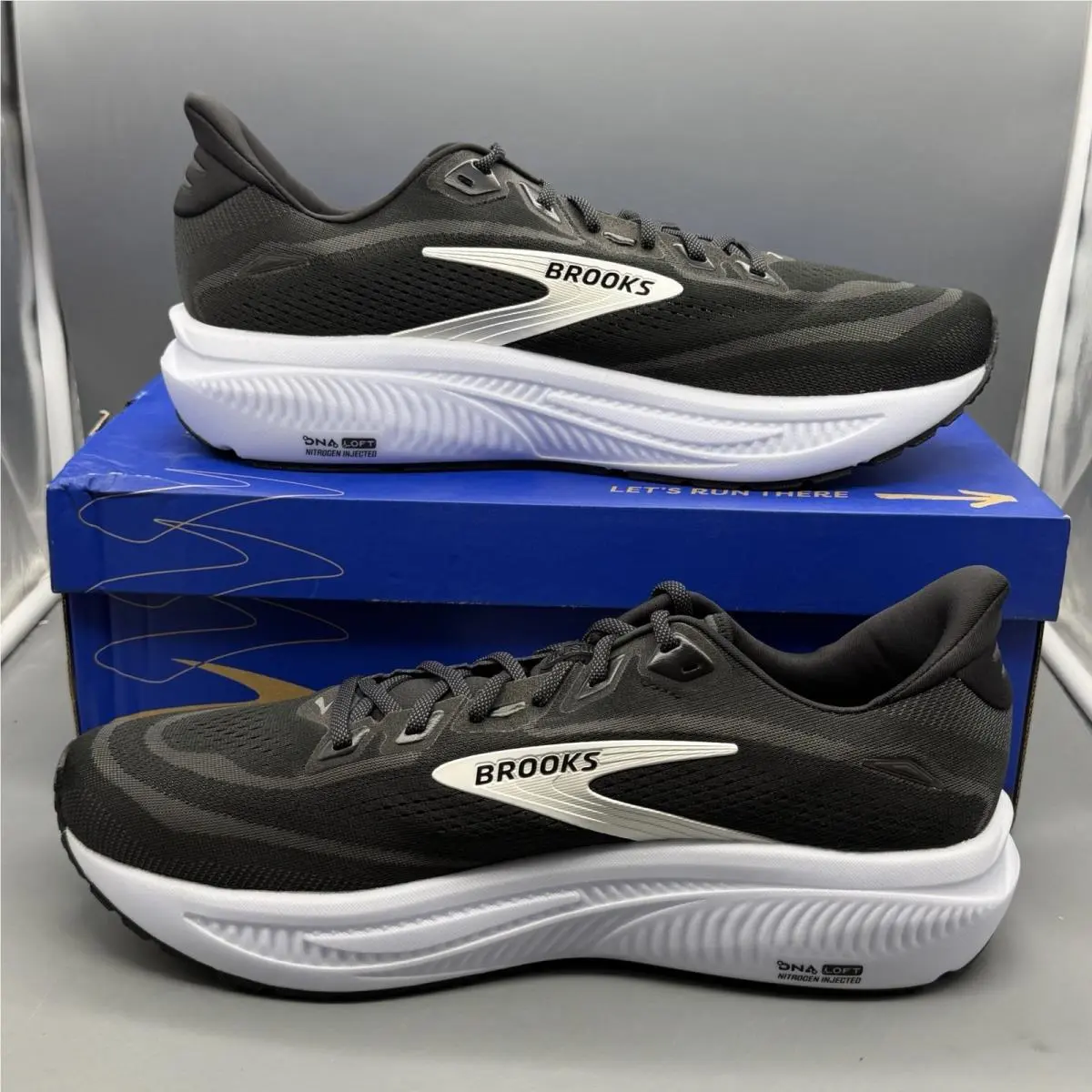 Brooks shoes - Brooks Ghost 18 - Ghost - 1104931D090 - Black (UPC: 0195394869347) 1