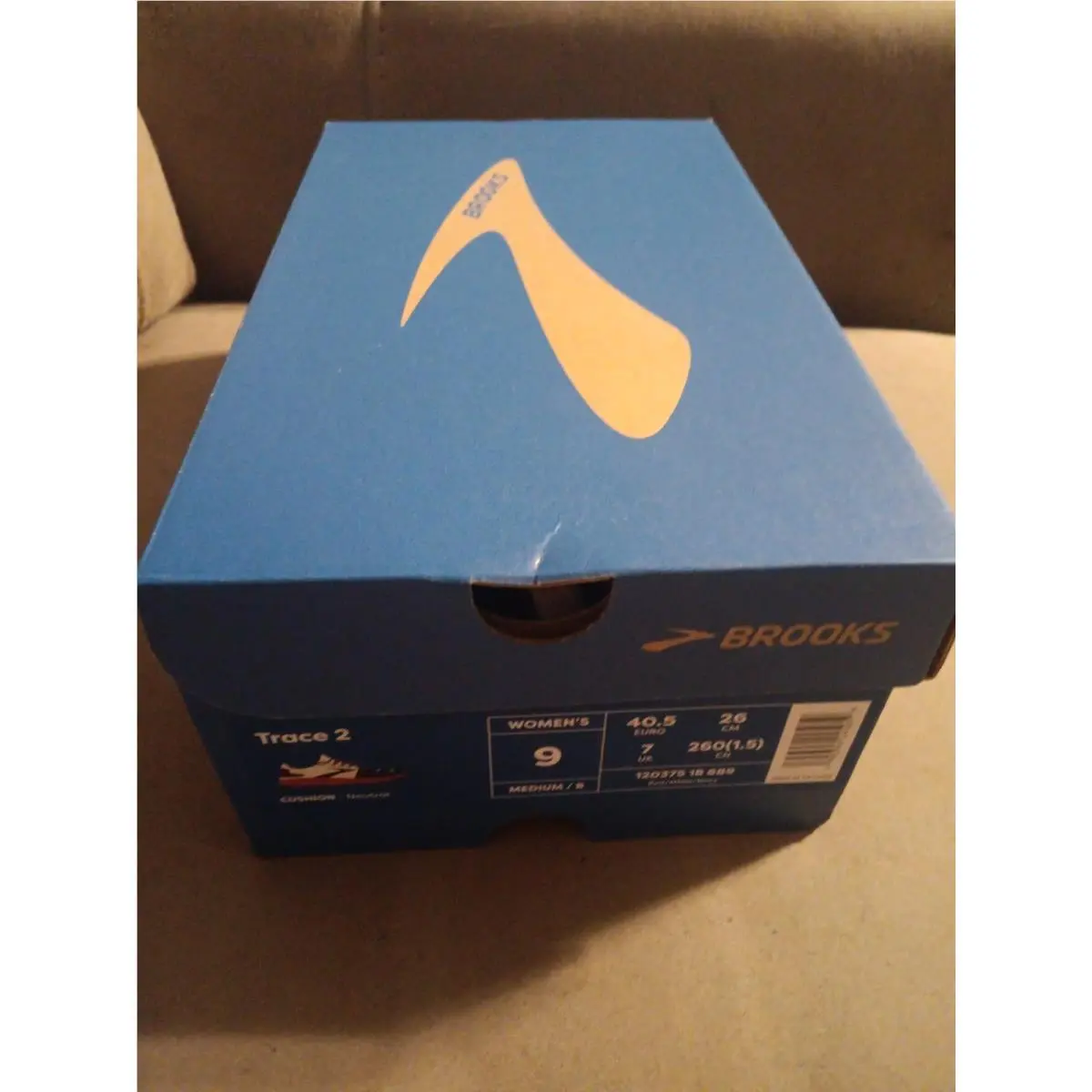 Brooks shoes - trace 2 - trace - Red, White, Blue 5