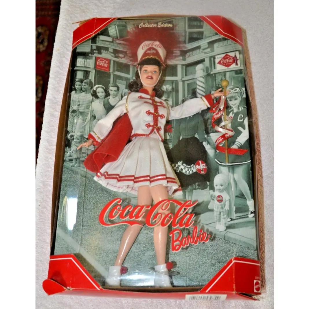2001 Collector’s Edition Coca-cola Barbie Majorette 53974 Nrfb