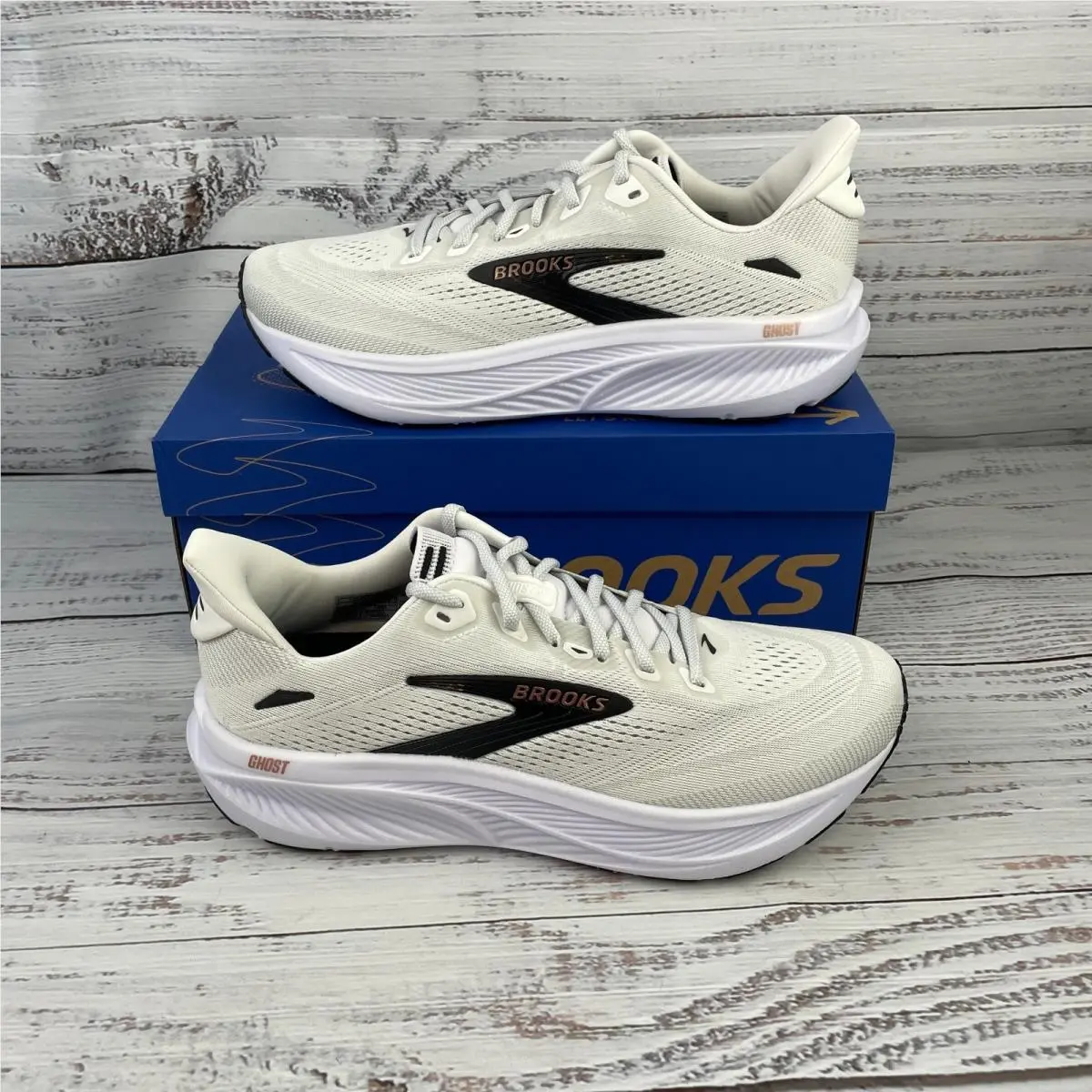 Brooks Ghost 18 Womens US 10.5 B Running Shoes White Black Rose Gold