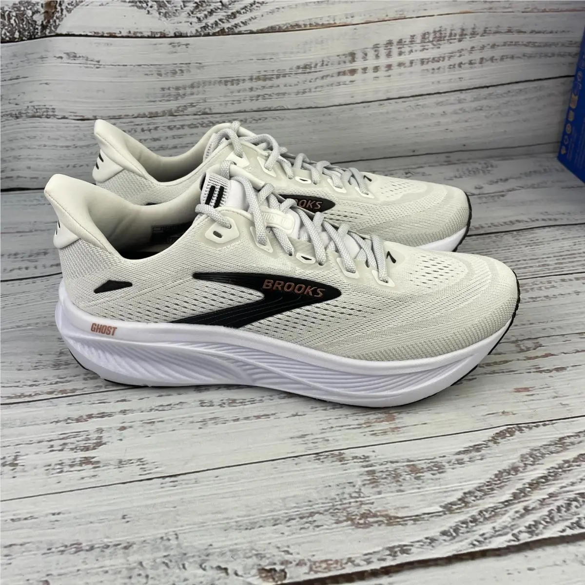 Brooks shoes - Brooks Ghost - Ghost - White (UPC: 195394872668) 2