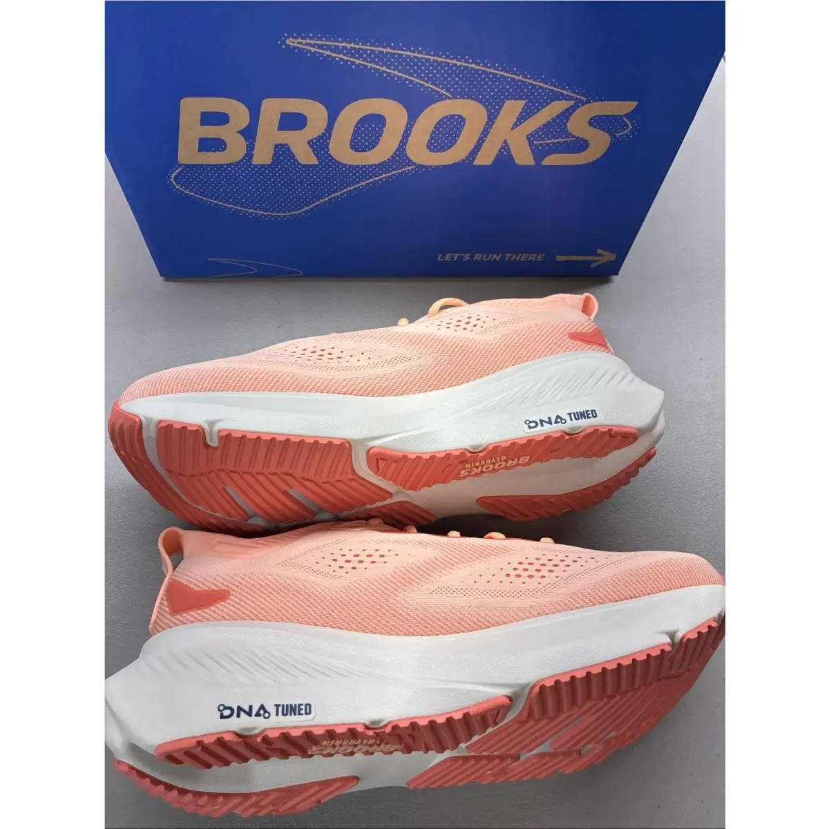 Brooks shoes - Glycerin GTS 23 - Glycerin GTS - 120492-822 - Coral/Peach/Spellbound (UPC: 195394770872) 1