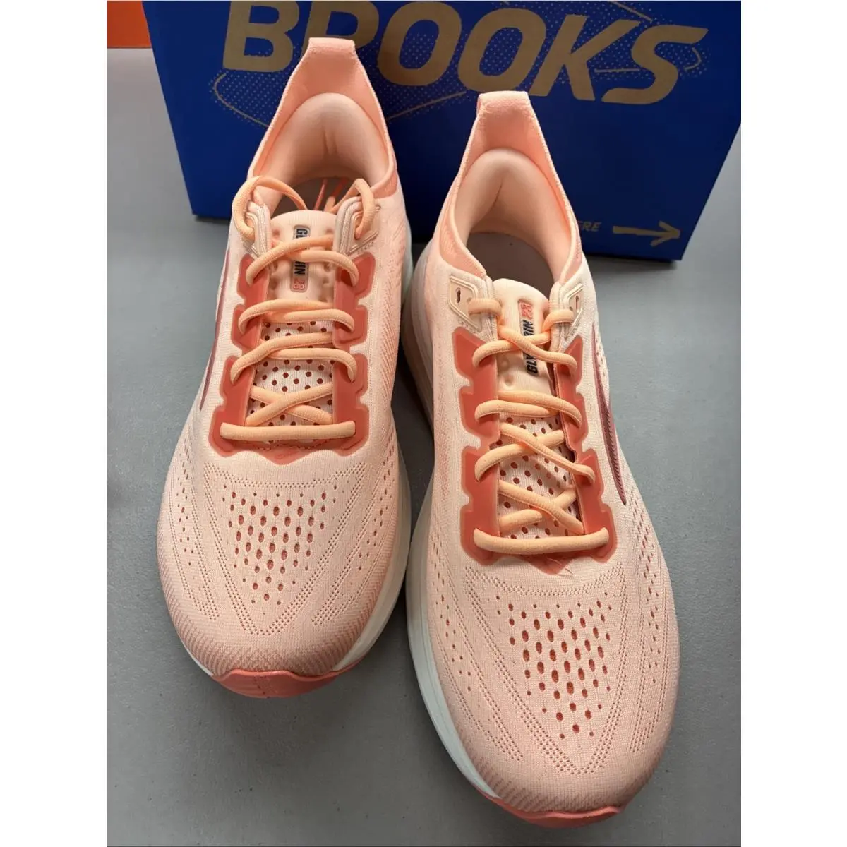 Brooks shoes - Glycerin GTS 23 - Glycerin GTS - 120492-822 - Coral/Peach/Spellbound (UPC: 195394770872) 2