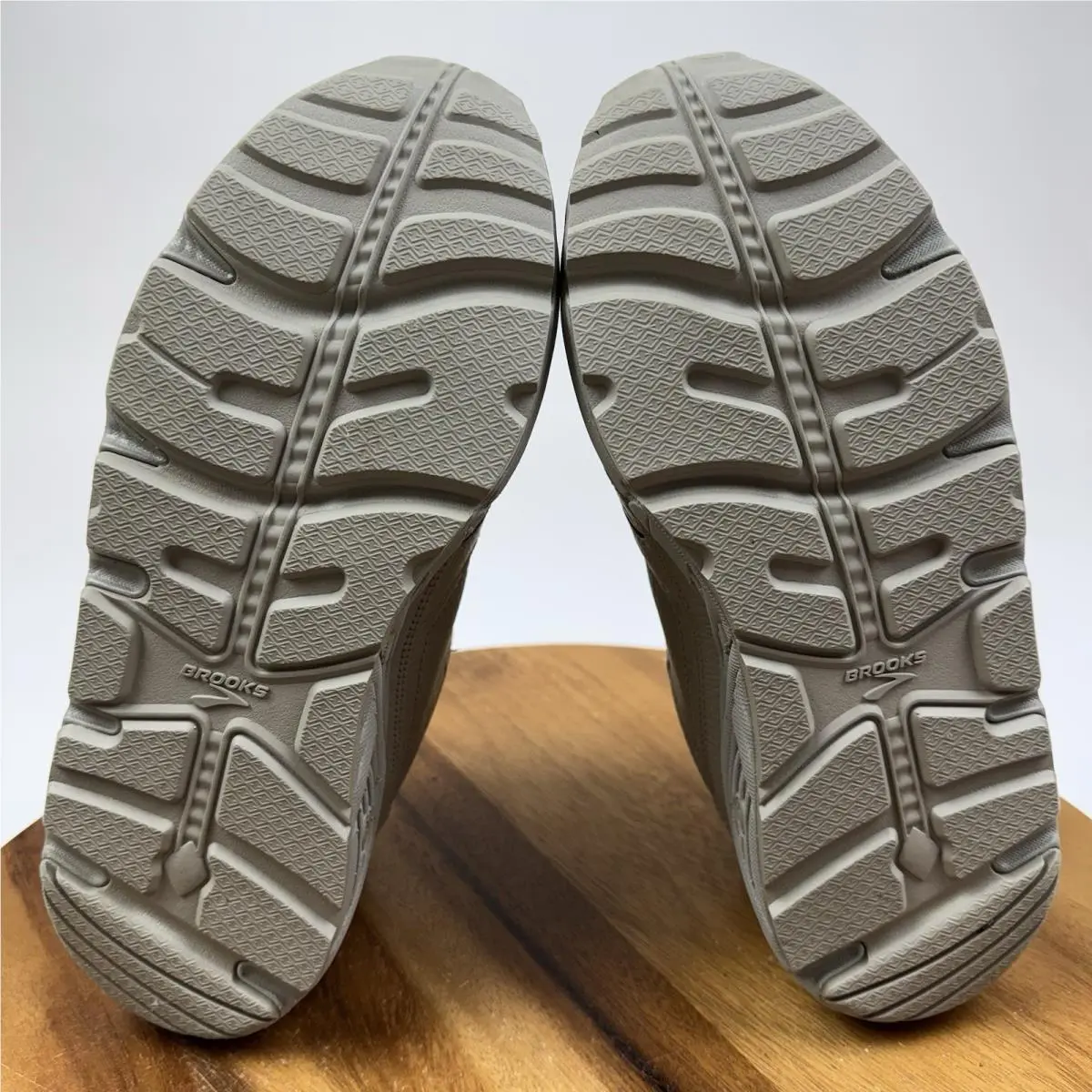 Brooks shoes - Brooks Addiction - Addiction - Brown 5