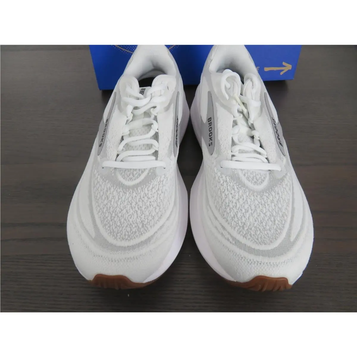 Brooks shoes - Brooks Revel 9 - Revel - 1204891B153 - White 1