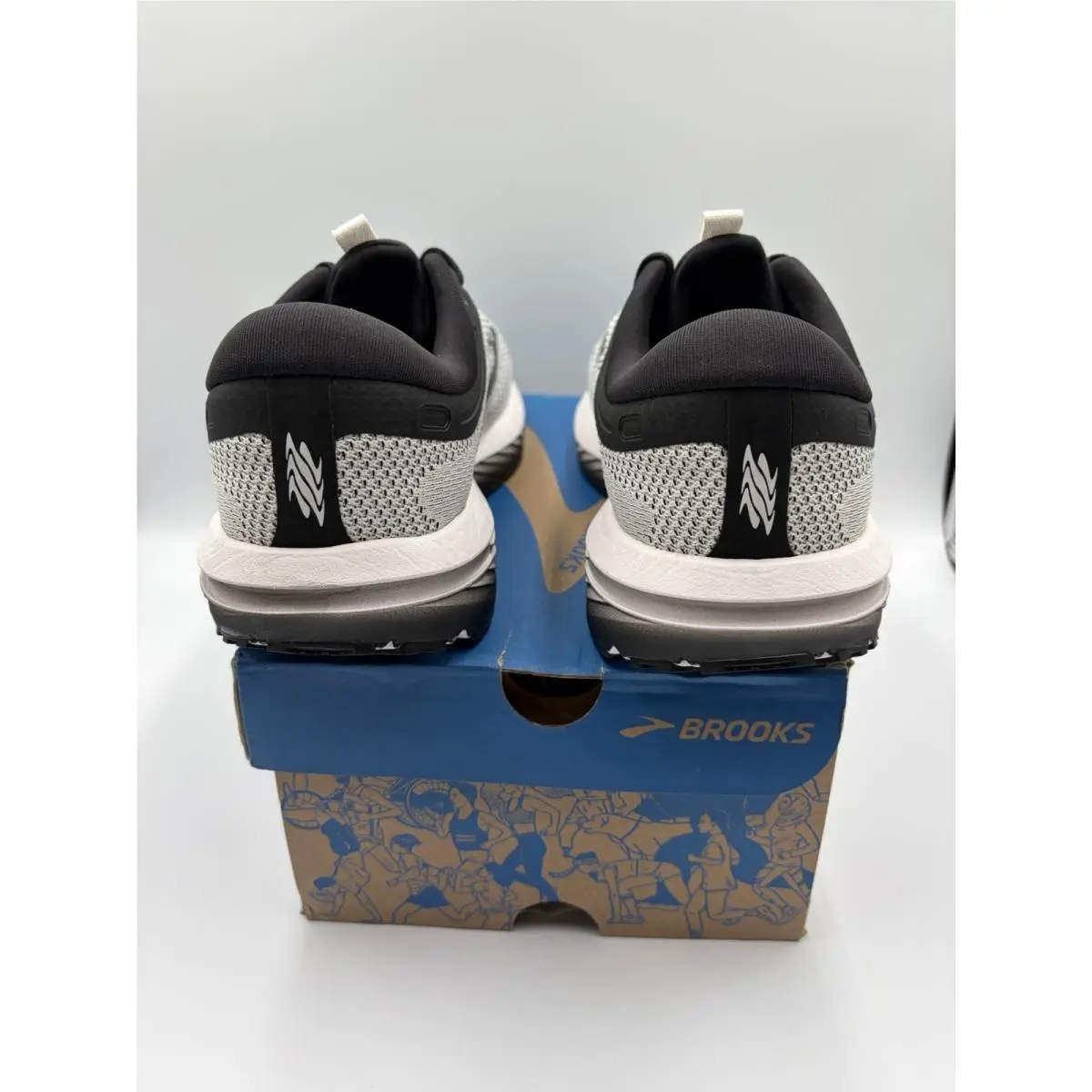 Brooks shoes - Brooks Revel - Revel - 1104351D121 - Black 3