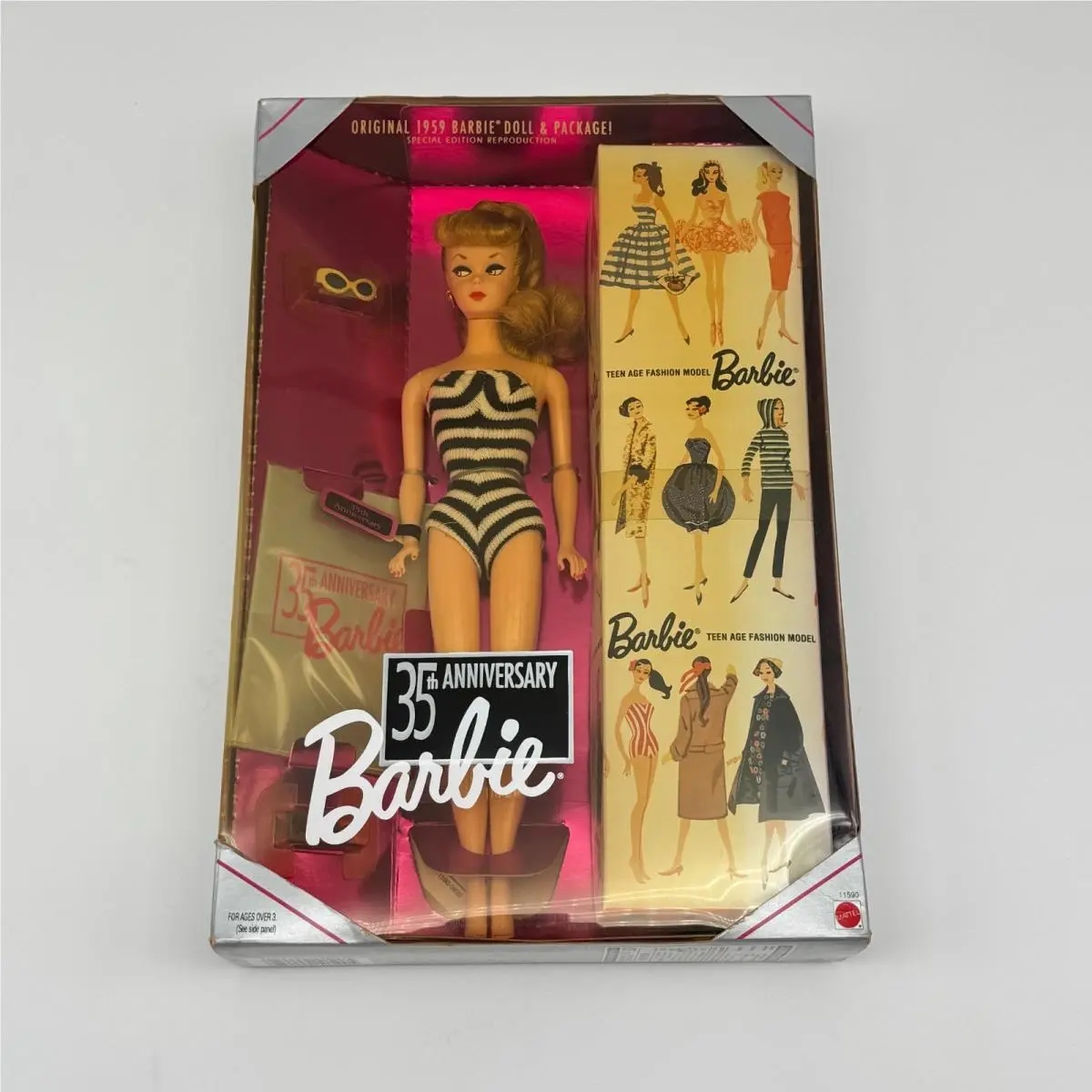 Vintage 1993 35th Anniversary Barbie Doll 1959 Reproduction Special Edition