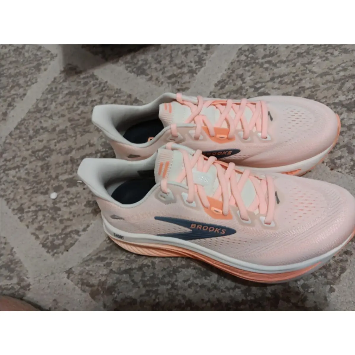 Brooks shoes - Brooks Ghost 18 - Ghost - 120482 1D 161 - White 8
