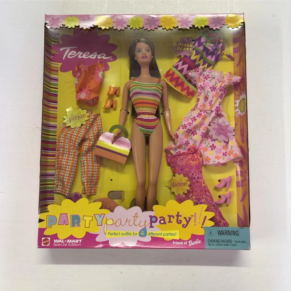 Barbie Teresa 4 Party Outfits Picnic Dance Tea Party Beach 2001 Nrfb 50816