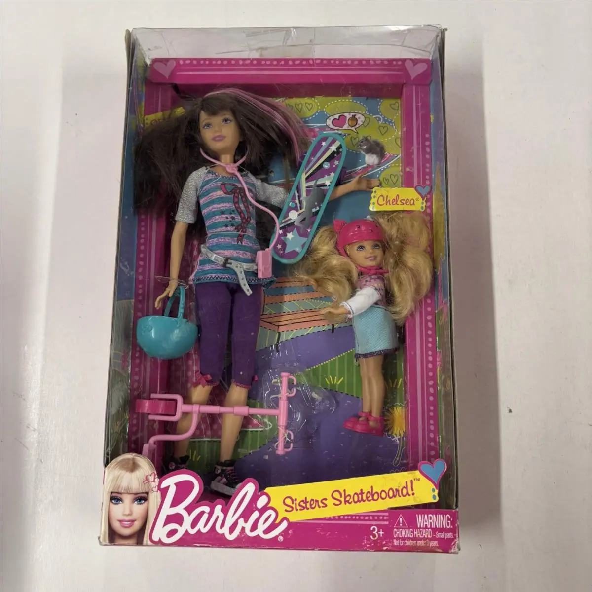 BK Barbie Doll 2010 Sisters Skateboard Skipper Chelsea T7429