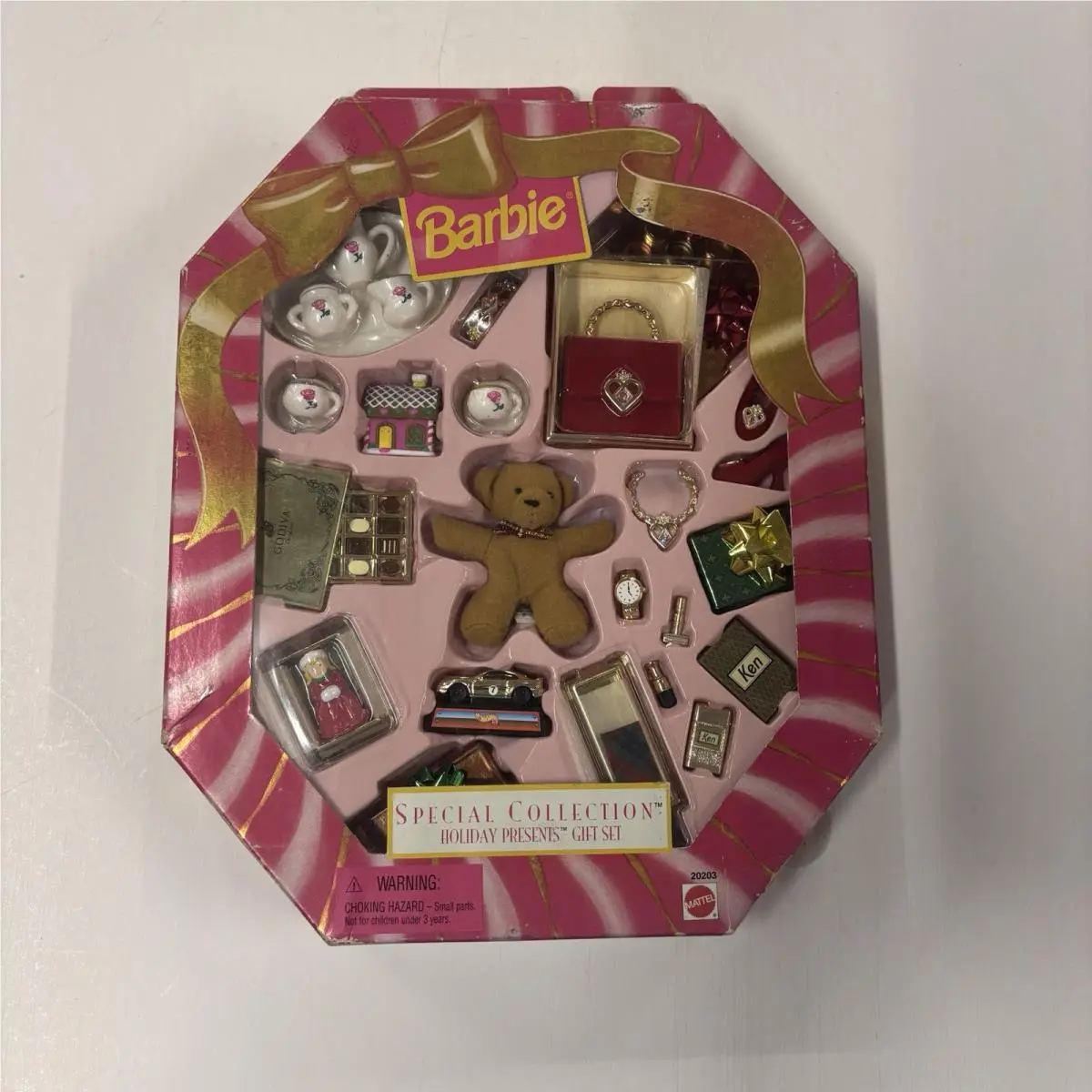 Barbie Special Collection Holiday Presents Gift Set 1998