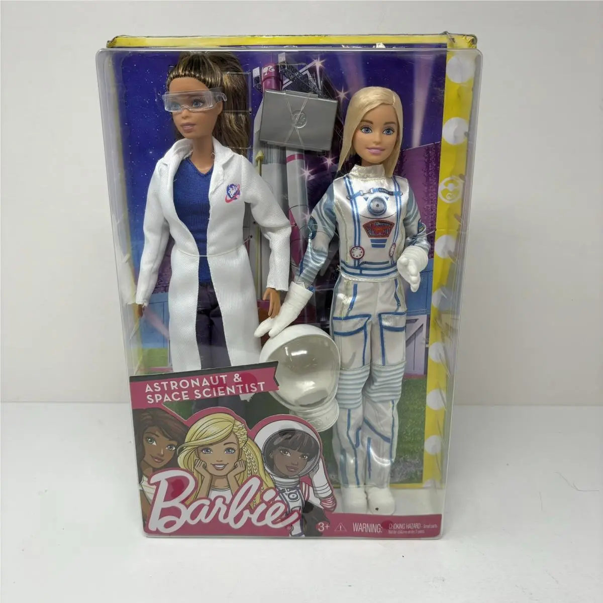 2016 Mattel Barbie Astronaut Space Scientist Doll Set FCP65