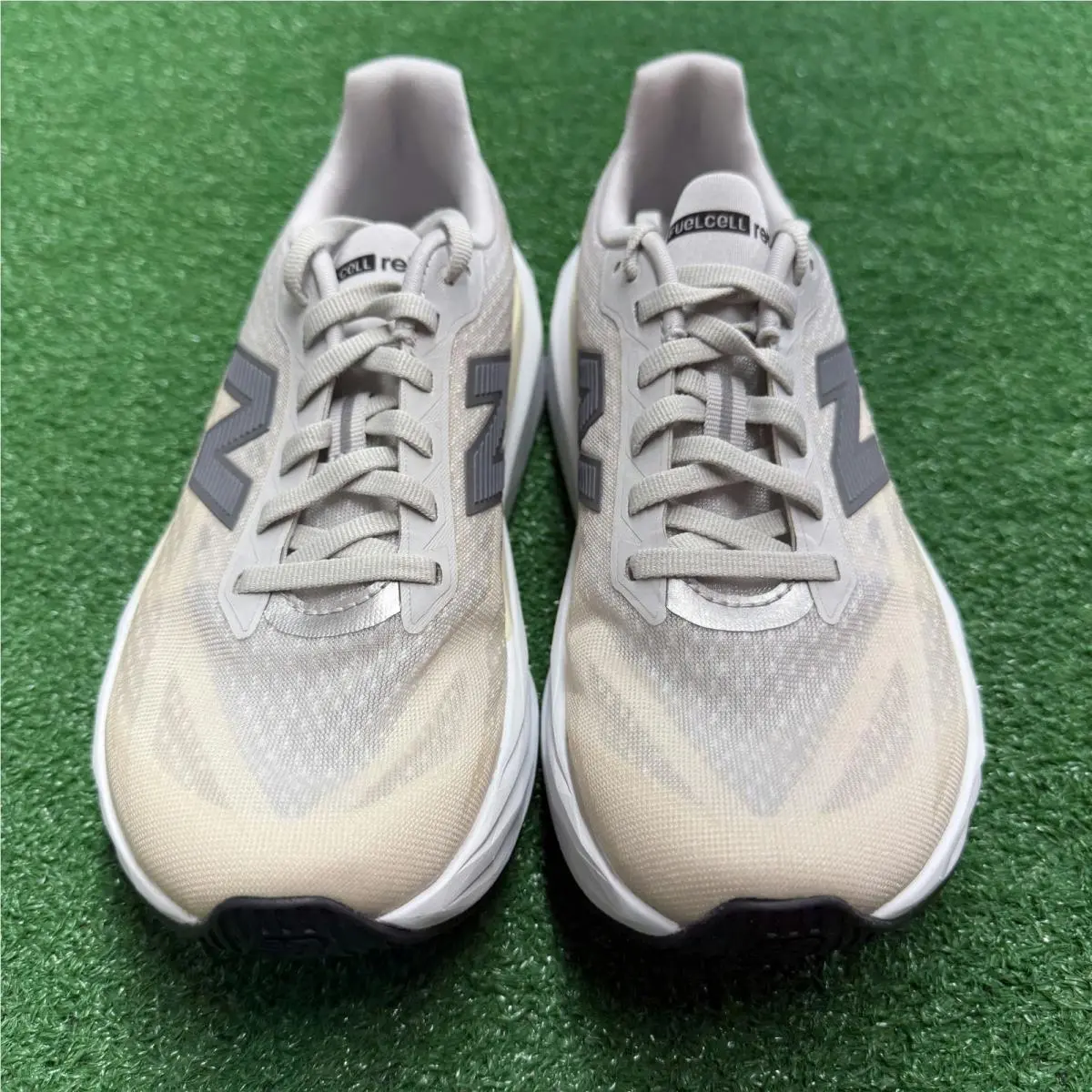New Balance shoes - FuelCell Rebel v5 Linen Grey Matter - WFCXLX5 - Beige 2