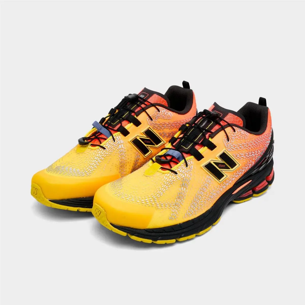 New Balance shoes - U19066QG 700 - Punch Yellow/Tangerine Heat/Black 5
