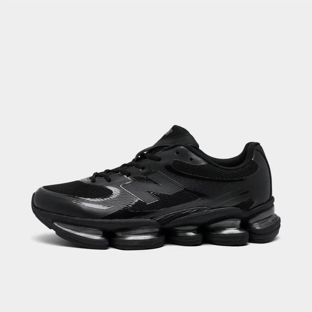 New Balance shoes - U2000ETB 001 - Black/Black 3