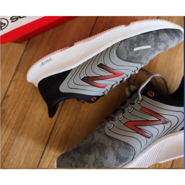 New Balance shoes - New Balance M068LG - M068LG - Red 0