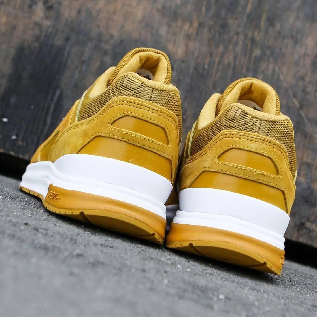 New Balance shoes - New Balance 1550 - ML1550 - yellow/core white 10