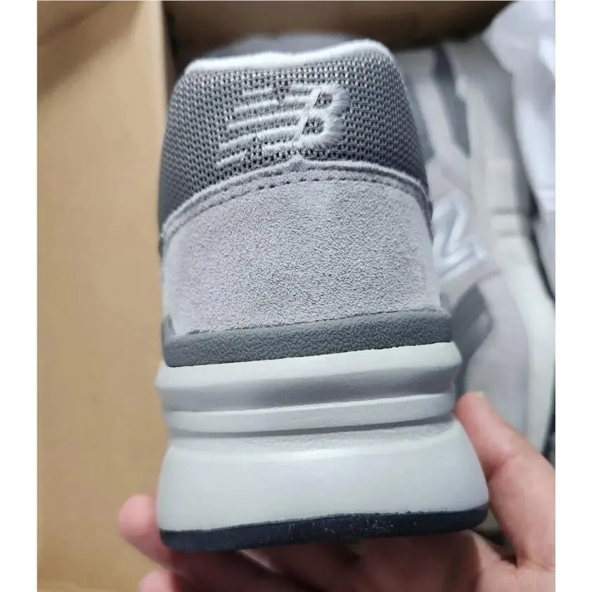 New Balance shoes - New Balance 977 - CM997HCA - Gray 4