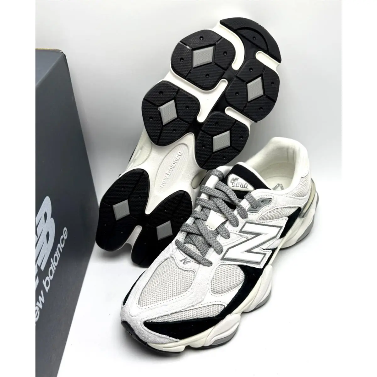 New Balance shoes - New Balance 9060 - U9060JBB - Grey/Jet Black 6