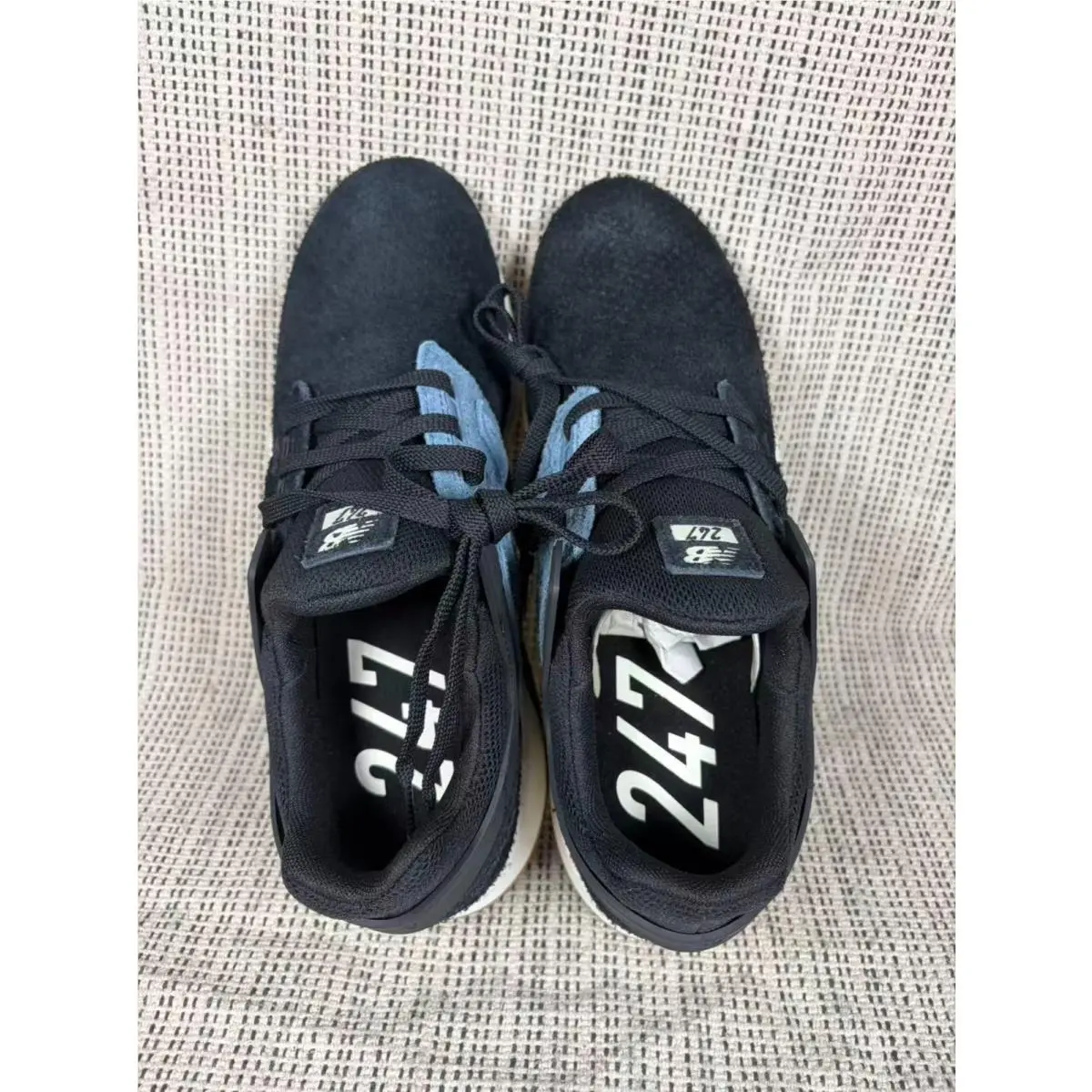New Balance shoes - New Balance 2470 - Black 1