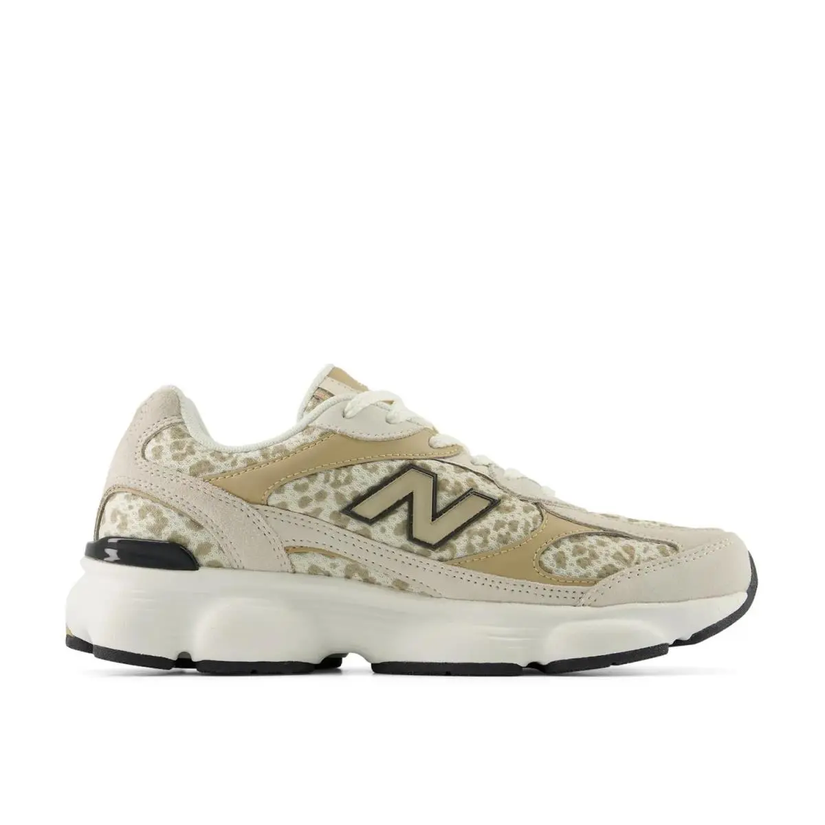 New Balance shoes - Beige Cheetah Print 9