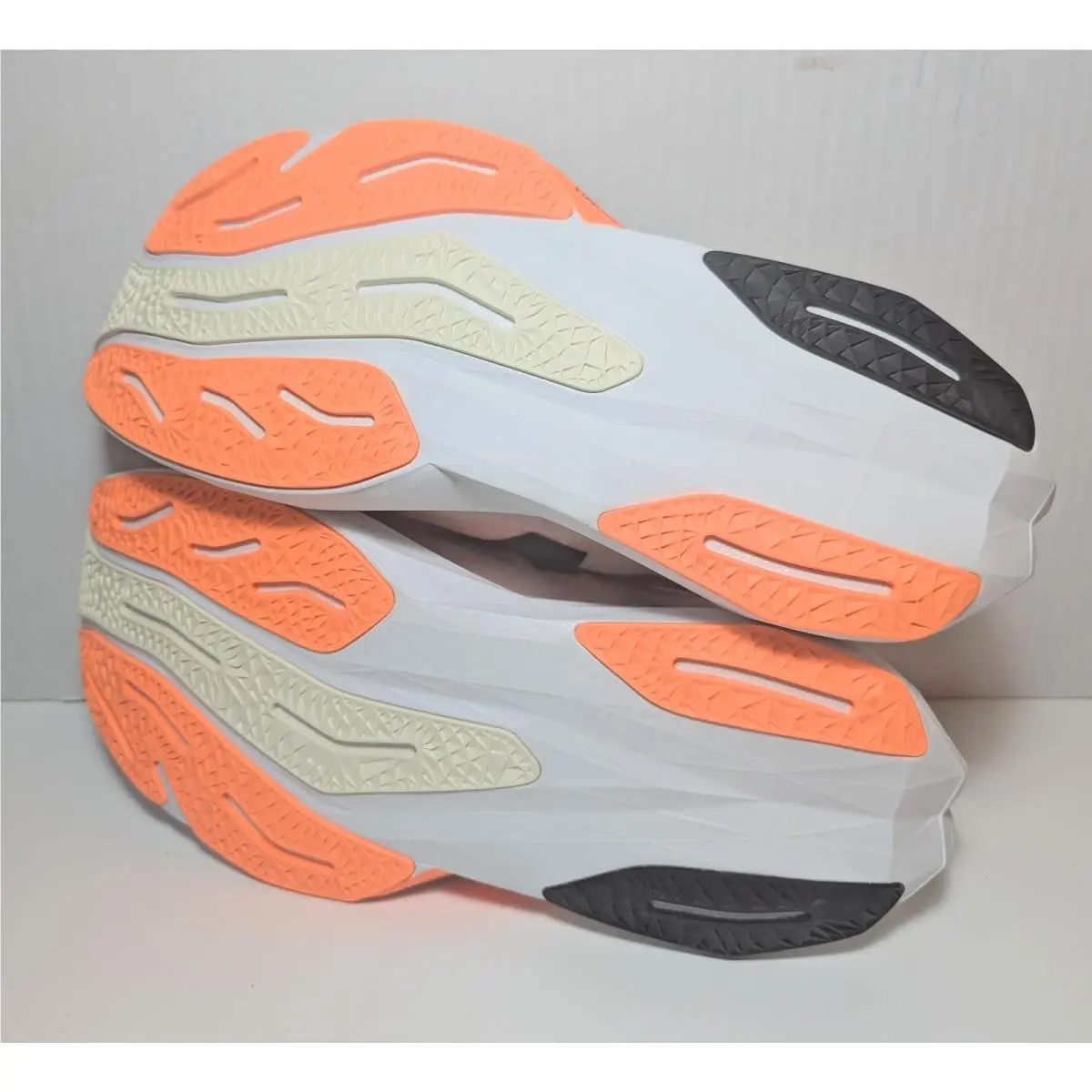 New Balance shoes - New Balance FuelCell Rebel v4 - MFCXCN4 - White 4