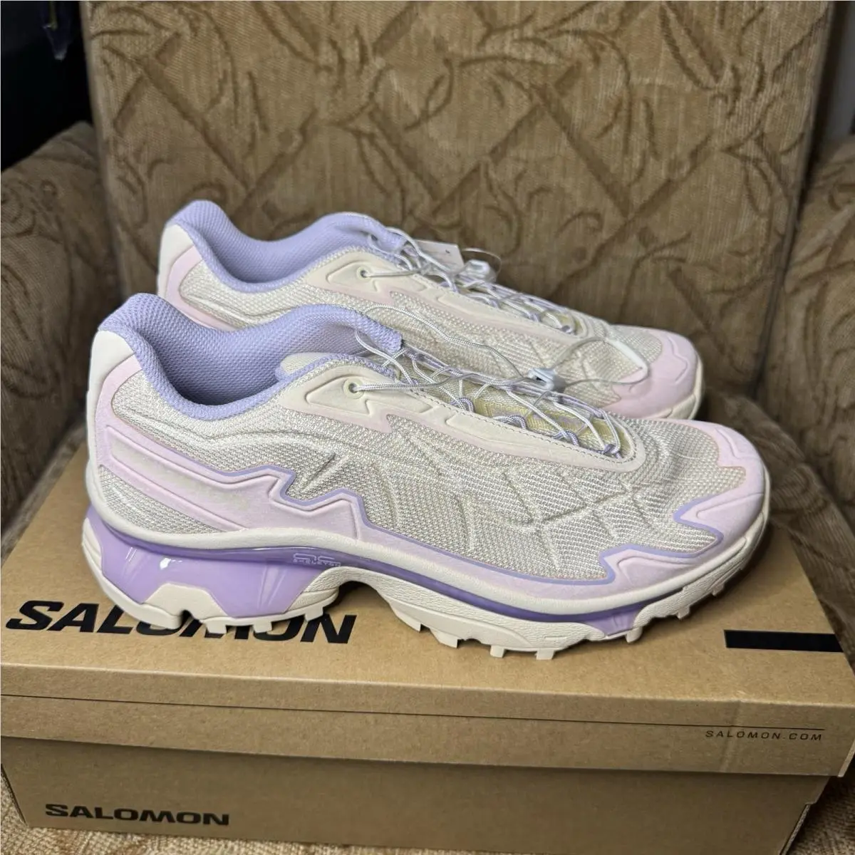 Salomon shoes - Pink 2