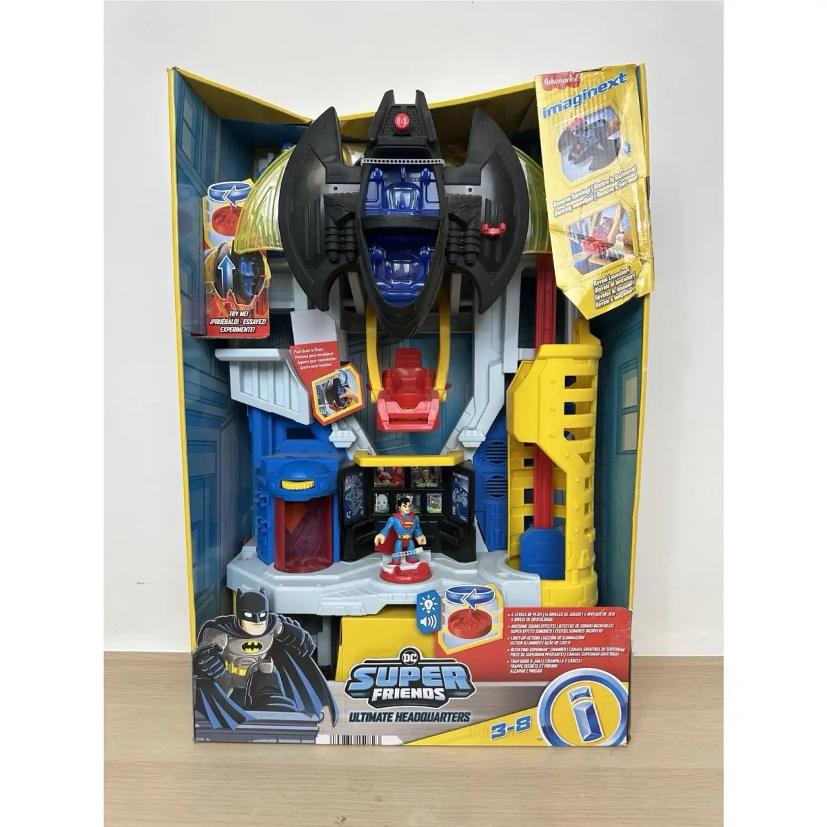 Fisher-price Imaginext DC Super Friends Ultimate Headquarters w/ Batman/superman