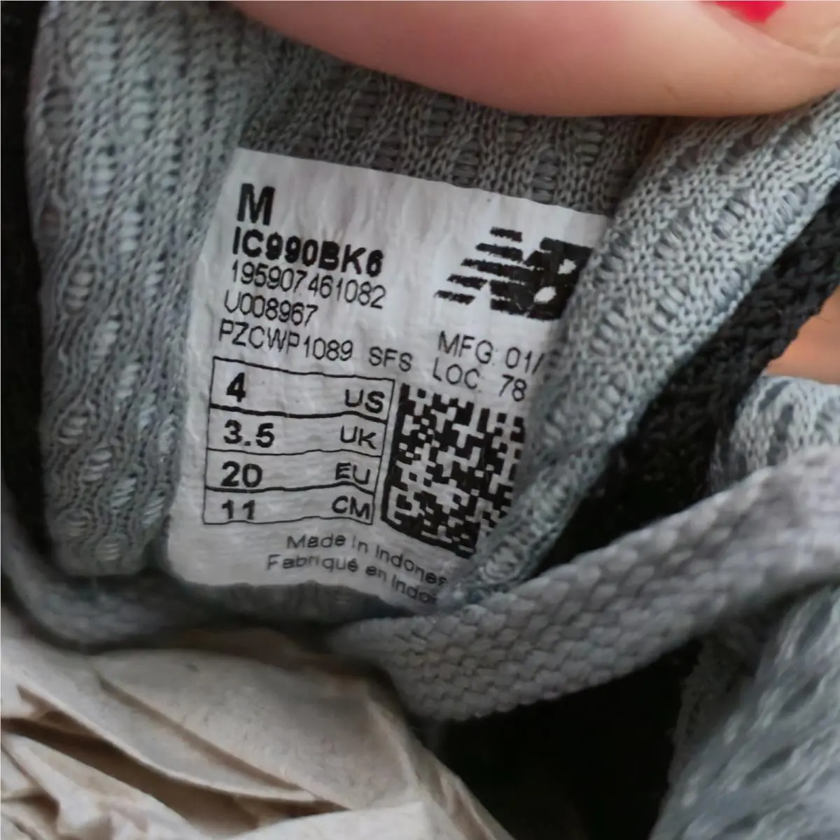 New Balance shoes - New Balance 990 - Black 6