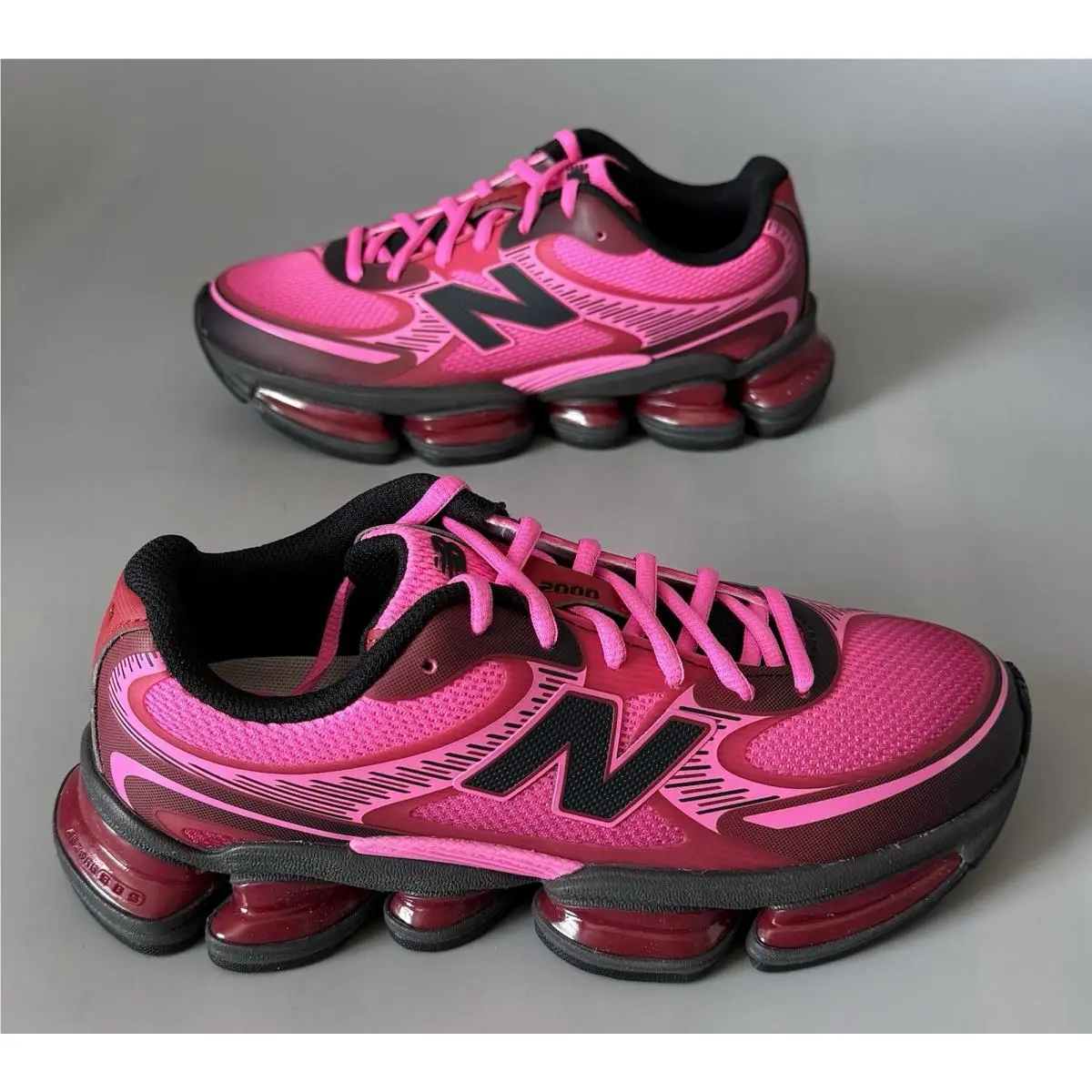 New Balance shoes - New Balance 2000 - Pink Red (UPC: 0198688536314) 0