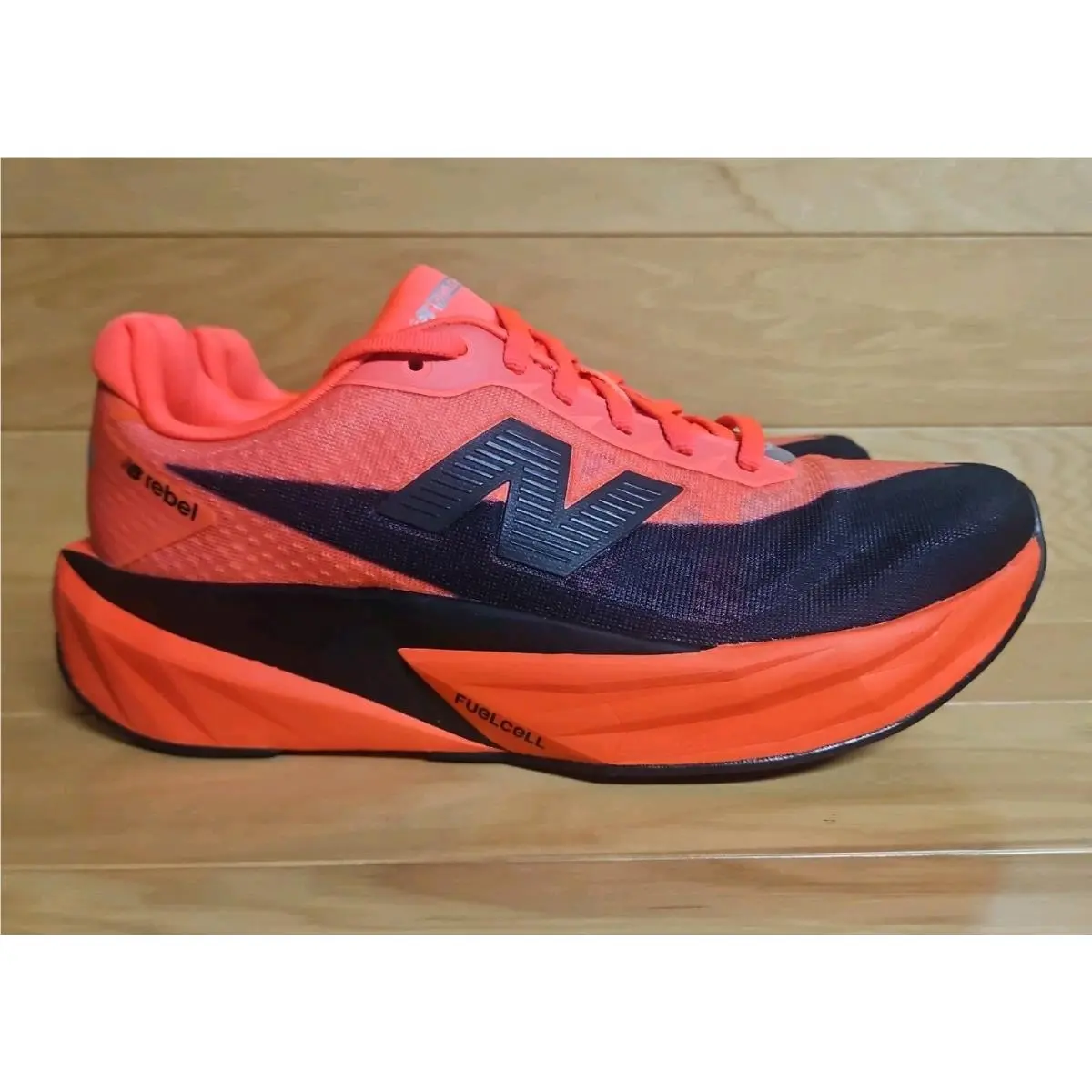 New Balance shoes - New Balance FuelCell Rebel - FuelCell Rebel - WFCXLQ5 - Red 0