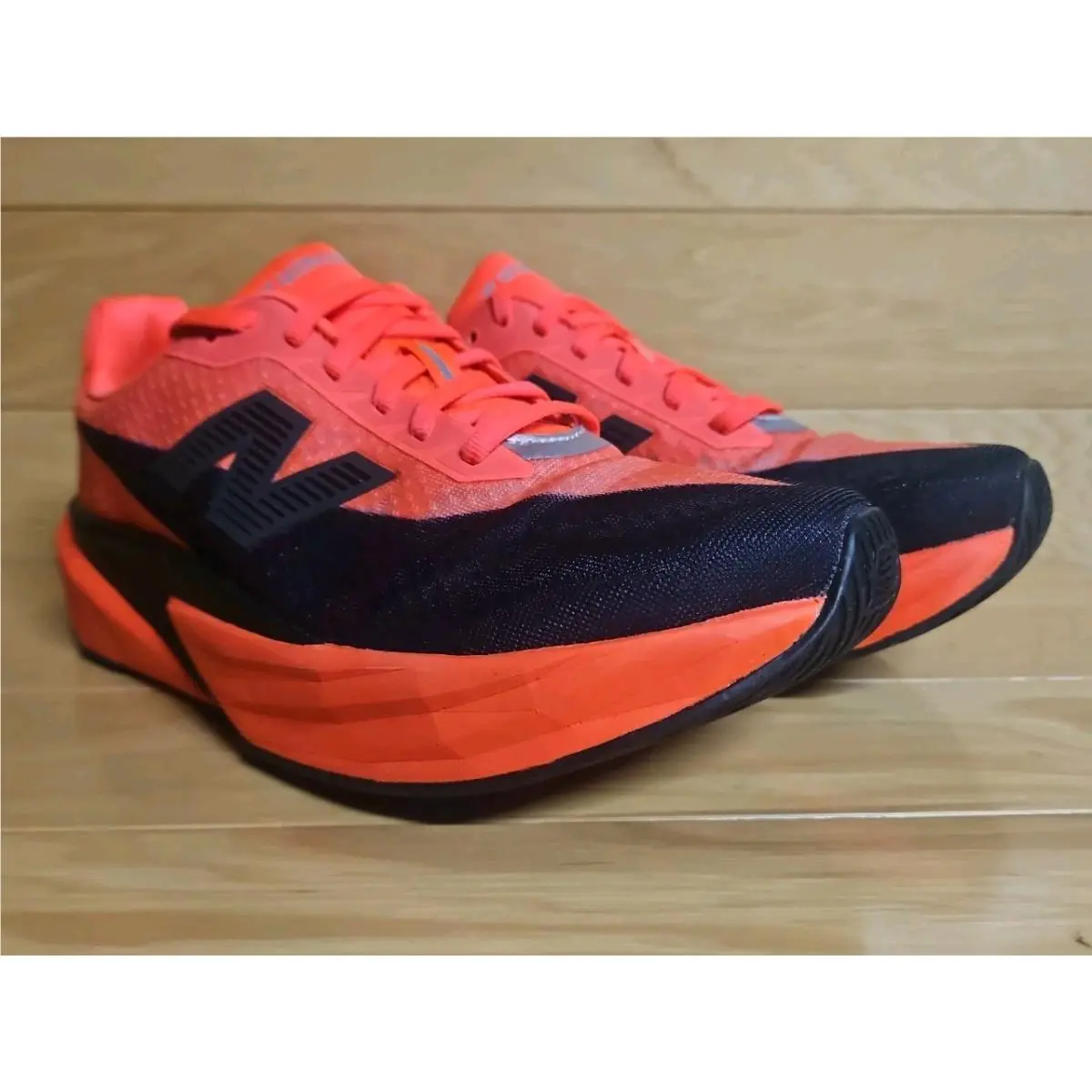 New Balance shoes - New Balance FuelCell Rebel - FuelCell Rebel - WFCXLQ5 - Red 1