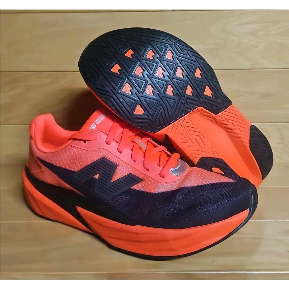 New Balance shoes - New Balance FuelCell Rebel - FuelCell Rebel - WFCXLQ5 - Red 2