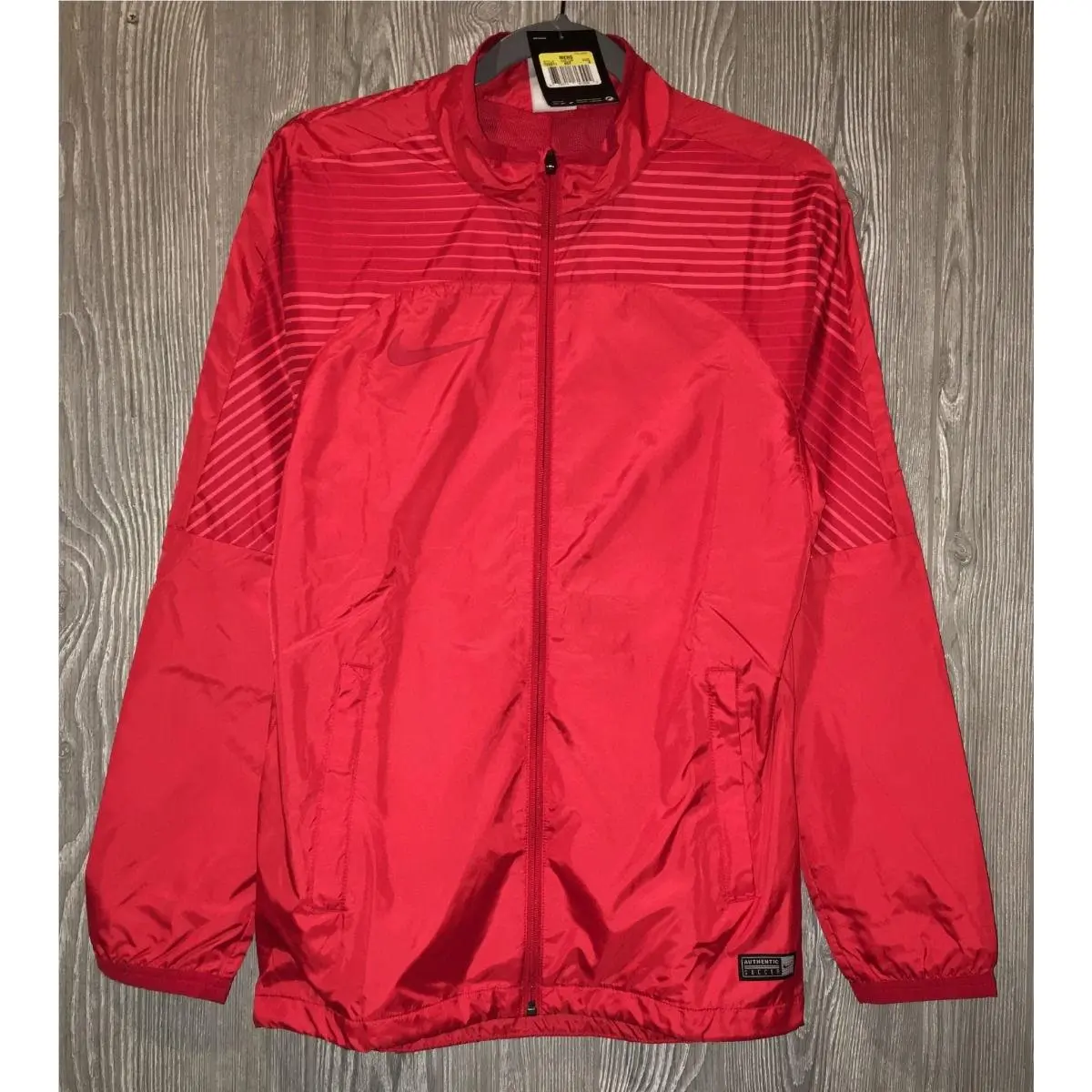 Nike clothing - NIKE Revolution Graphic Woven II Water Resistant F/Z Soccer J - 725911 - Red 0