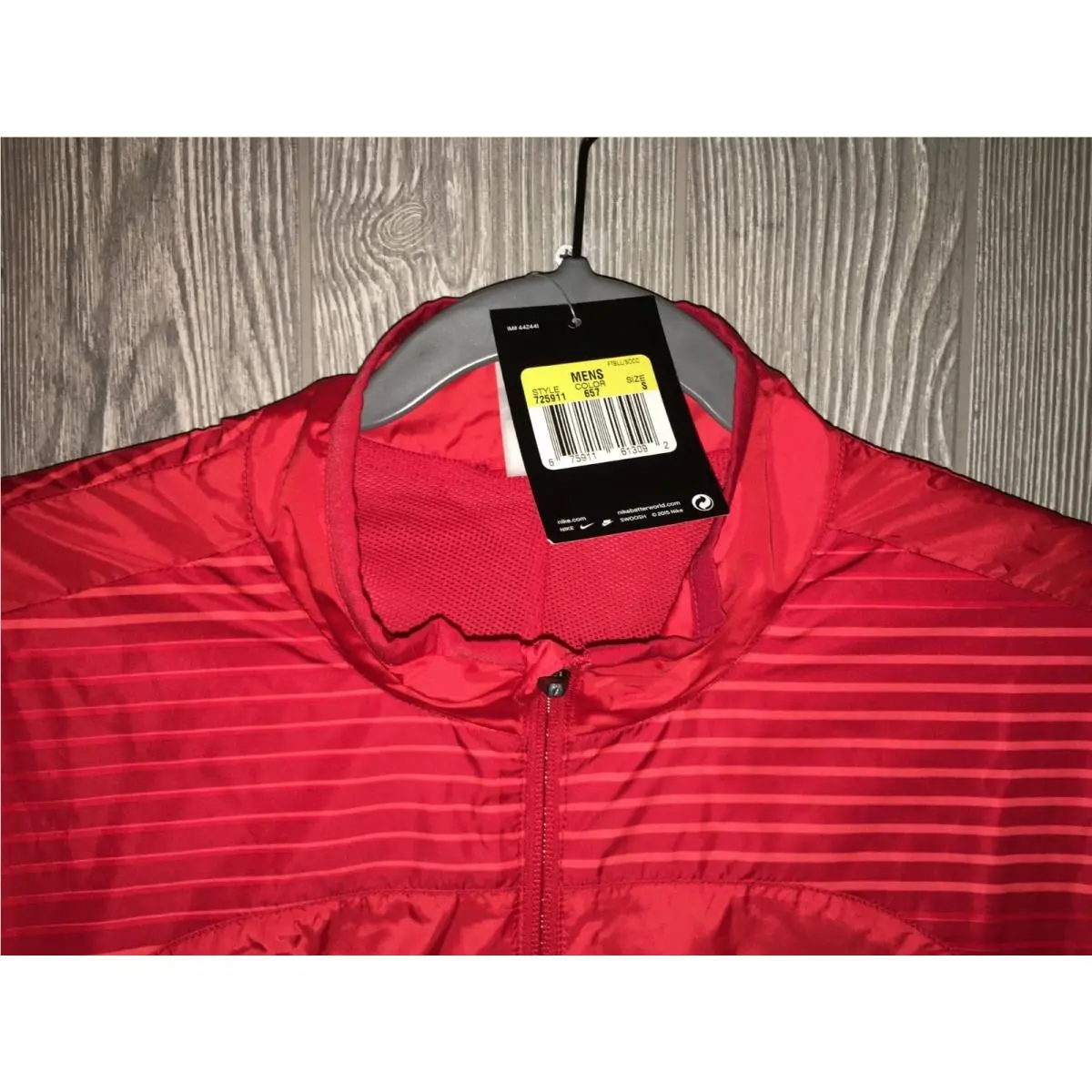 Nike clothing - NIKE Revolution Graphic Woven II Water Resistant F/Z Soccer J - 725911 - Red 6