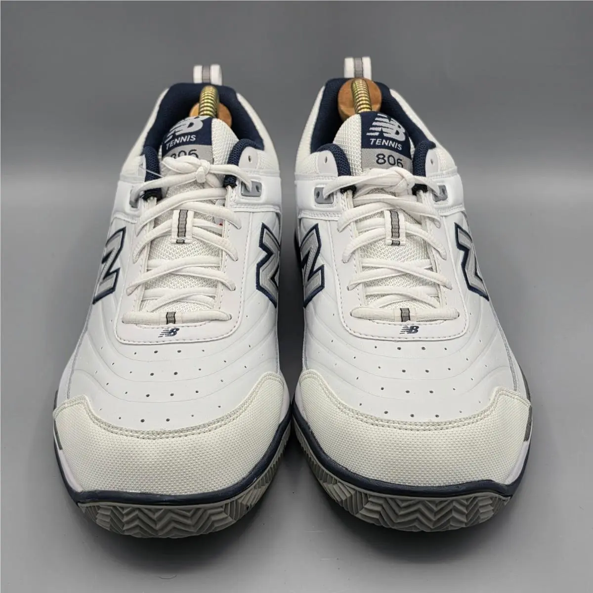 New Balance shoes - New Balance 806 - White 1