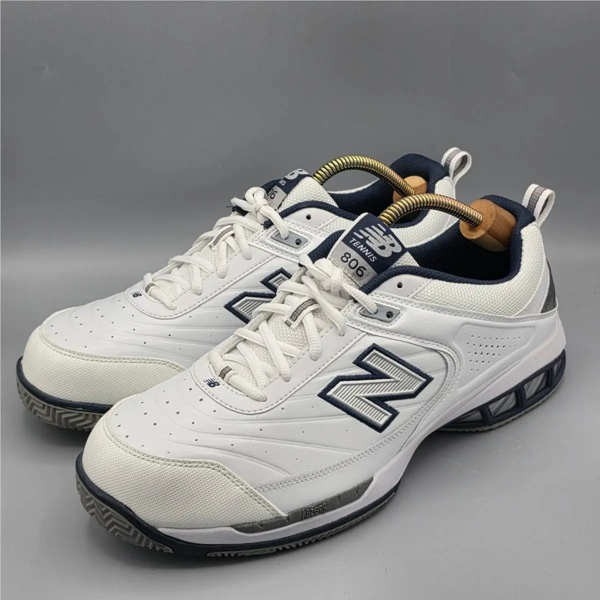 New Balance shoes - New Balance 806 - White 2