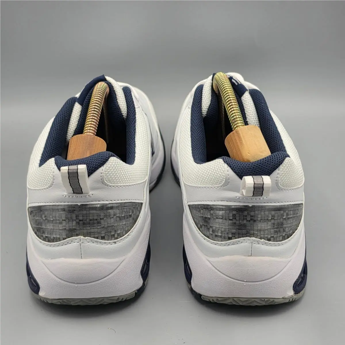 New Balance shoes - New Balance 806 - White 3