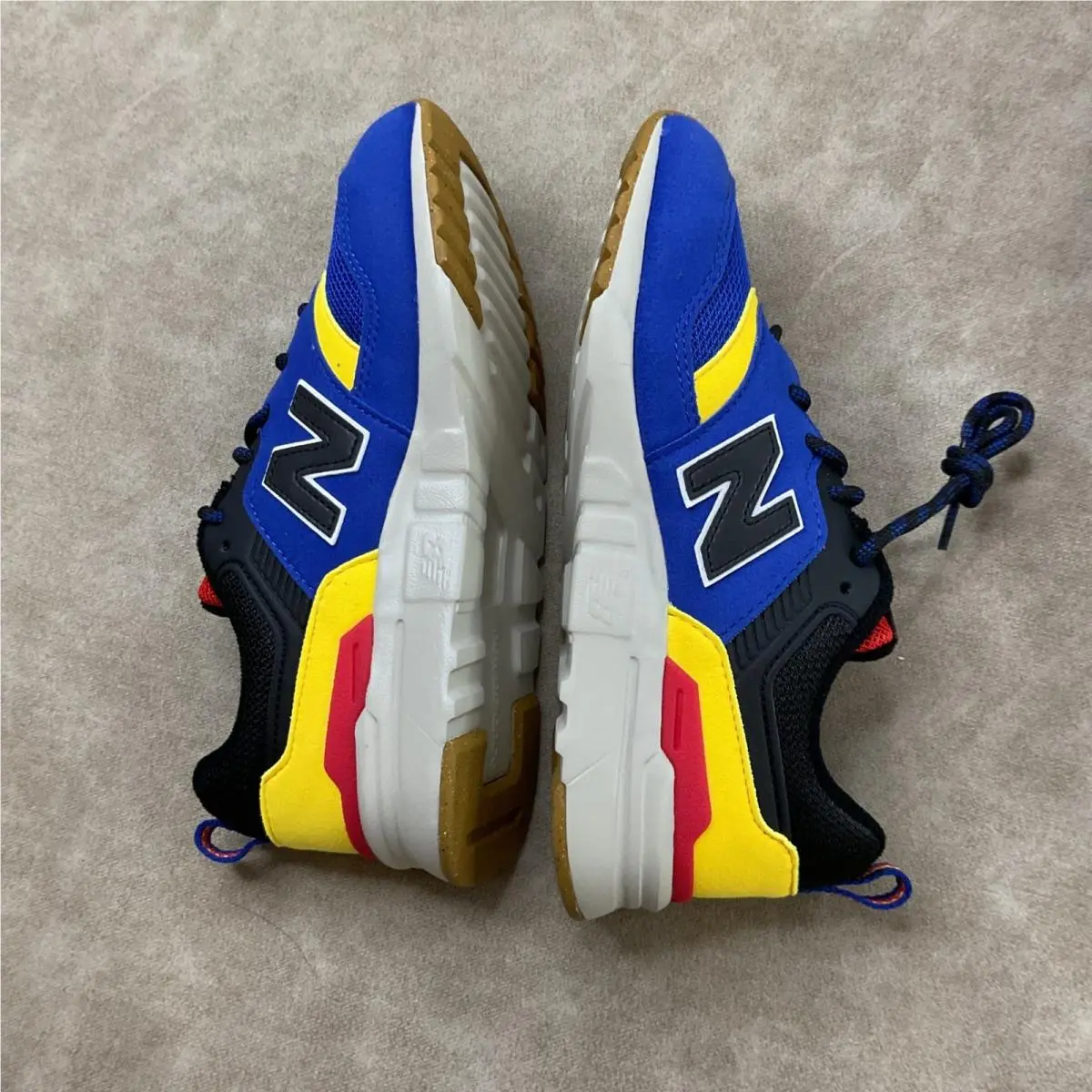 New Balance shoes - Blue 1