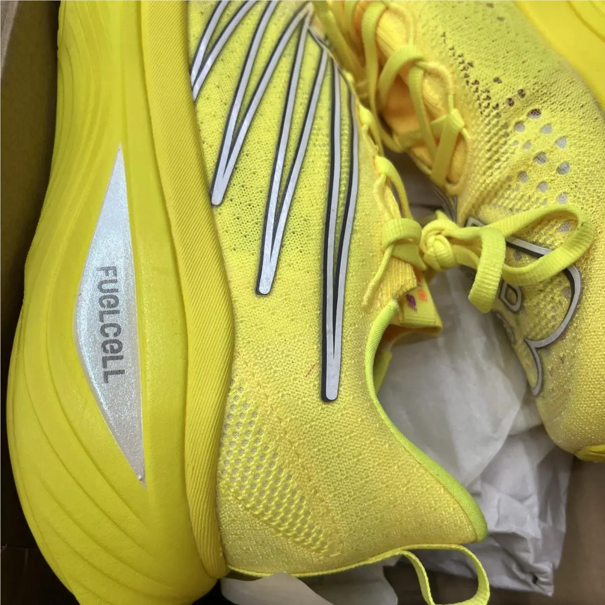 New Balance shoes - New Balance FuelCell SuperComp v3 - WRCELCP3 - Yellow 8