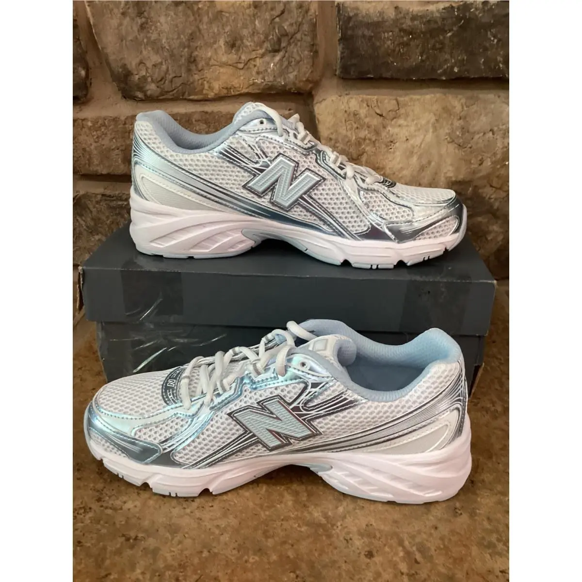 New Balance shoes - 740 - White 0