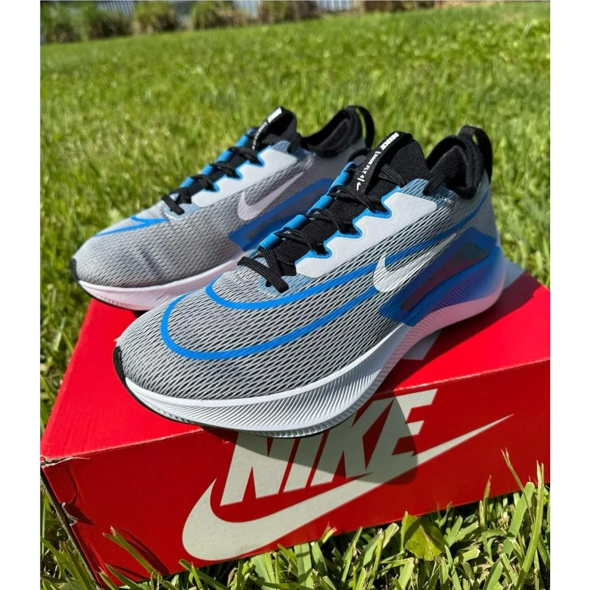 Nike shoes - Nike Essentialist - Essentialist - CT2392-005 - BLUE / GRAY 1