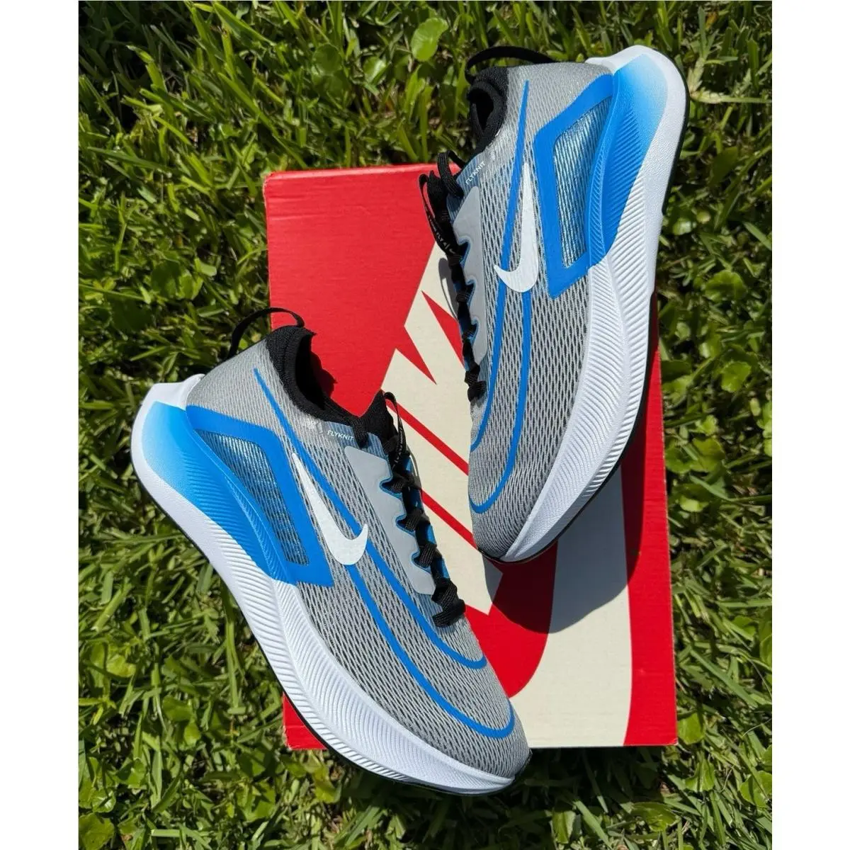 Nike shoes - Nike Essentialist - Essentialist - CT2392-005 - BLUE / GRAY 7