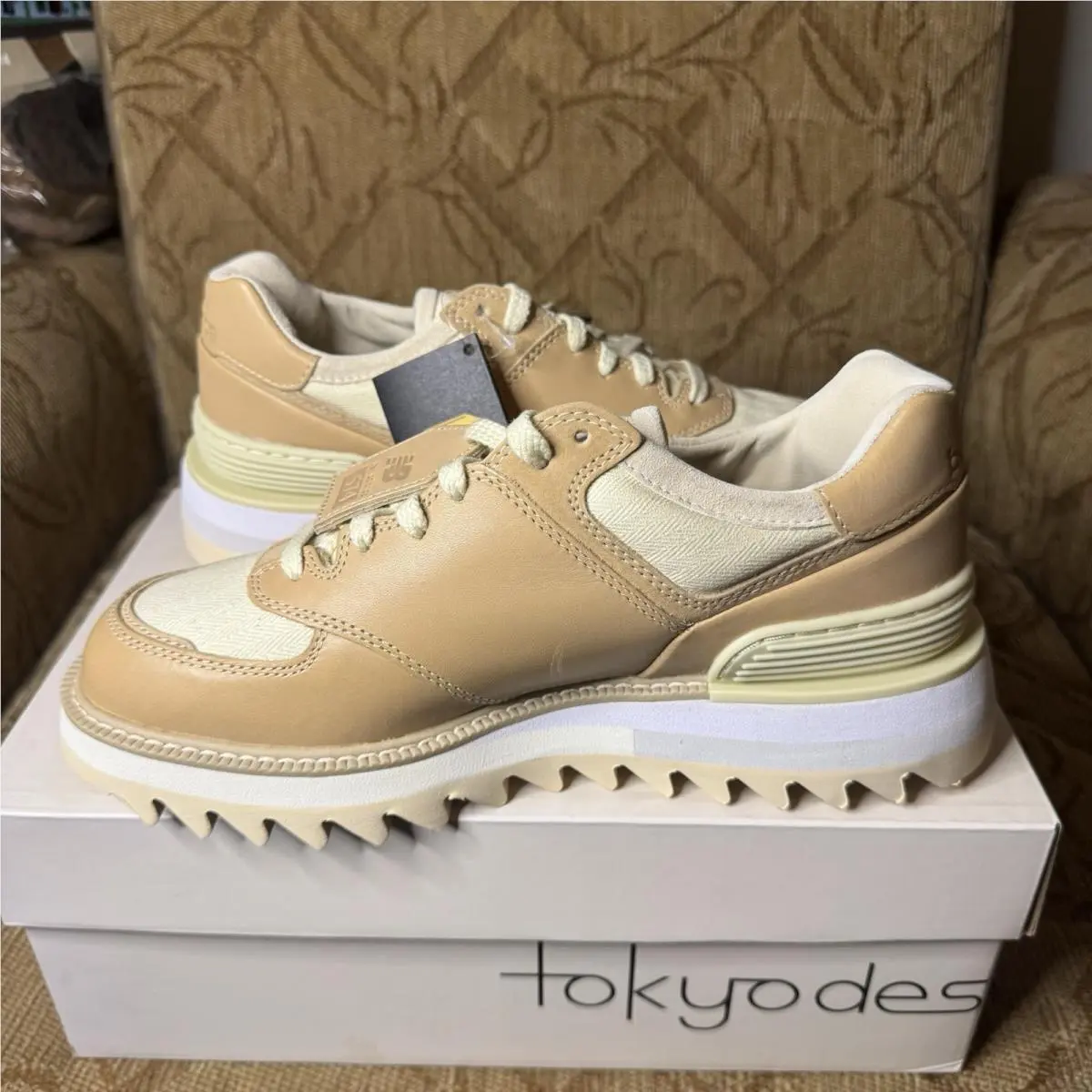 New Balance shoes - Beige 1